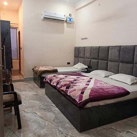 Surya Palace Ayodhya Kültér fotó