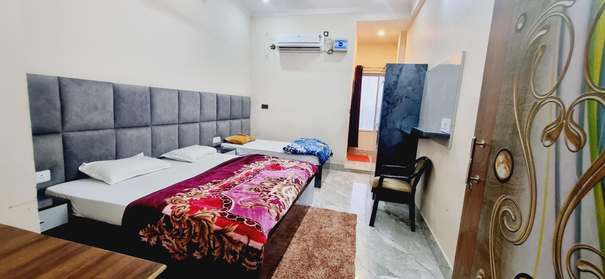 Surya Palace Ayodhya Kültér fotó